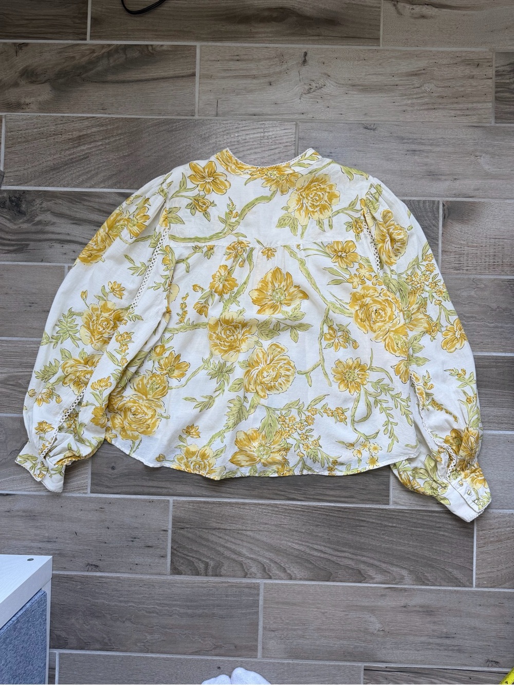 Peasant pintuck Anthropologie longsleeve yellow floral cottagecore buttondown XL - Picture 8 of 9
